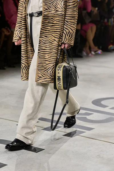 Look 109